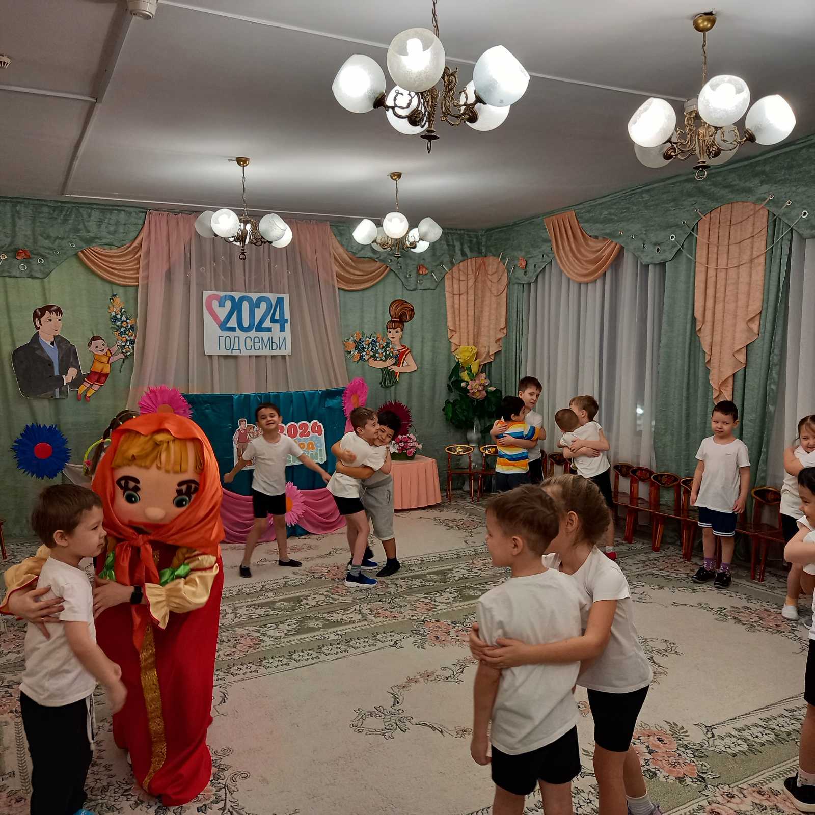 Дружат дети